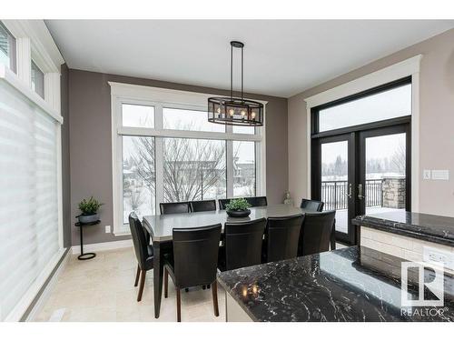 3448 Keswick Boulevard, Edmonton, AB - Indoor Photo Showing Dining Room