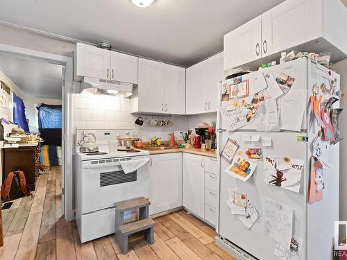 8844 93 Street, Edmonton, AB - Indoor Photo Showing Kitchen