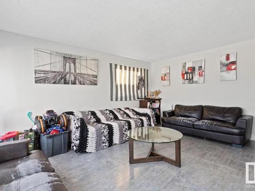 8844 93 Street, Edmonton, AB - Indoor Photo Showing Living Room