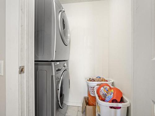 72 Howson Crescent, Edmonton, AB - Indoor Photo Showing Laundry Room