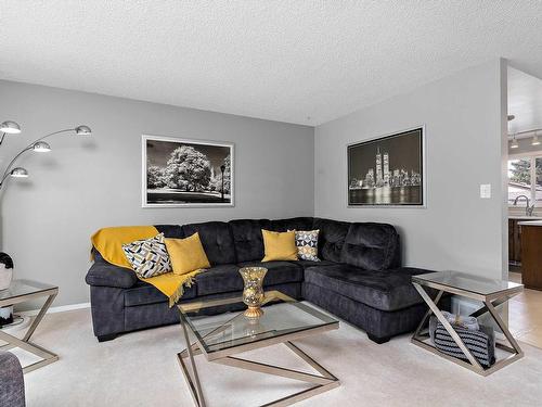 3512 12A Avenue Nw, Edmonton, AB - Indoor Photo Showing Living Room