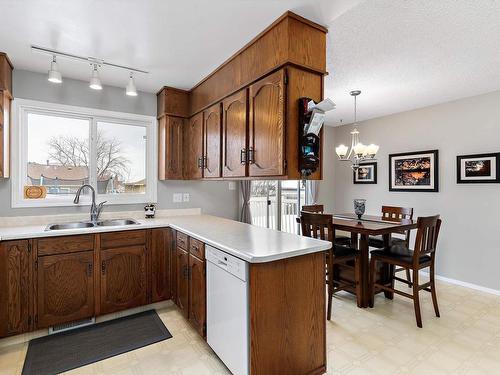 3512 12A Avenue Nw, Edmonton, AB - Indoor Photo Showing Kitchen With Double Sink