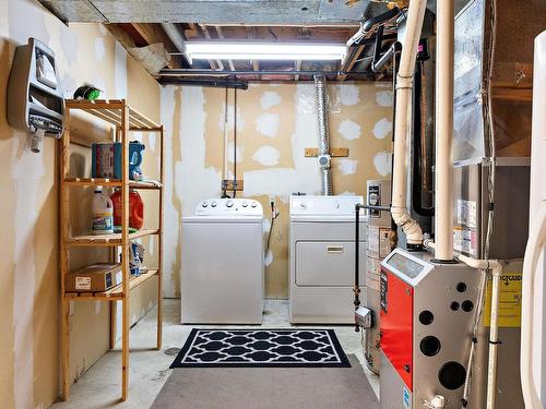 3512 12A Avenue Nw, Edmonton, AB - Indoor Photo Showing Laundry Room