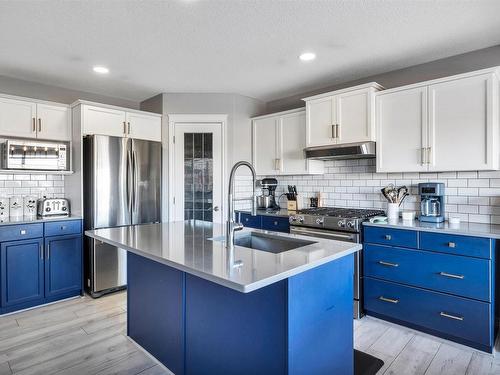 1222 Mcallister Way, Edmonton, AB - Indoor Photo Showing Kitchen With Stainless Steel Kitchen With Upgraded Kitchen