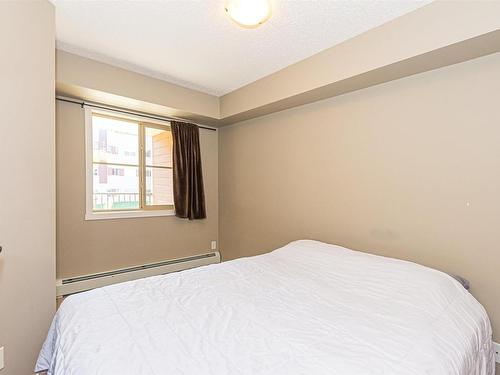 215 5816 Mullen Place, Edmonton, AB - Indoor Photo Showing Bedroom