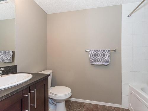 215 5816 Mullen Place, Edmonton, AB - Indoor Photo Showing Bathroom