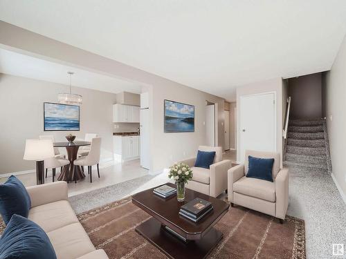 137 Centennial Court, Edmonton, AB - Indoor Photo Showing Living Room