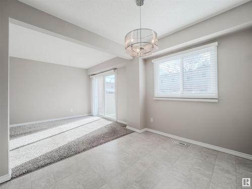 137 Centennial Court, Edmonton, AB - Indoor Photo Showing Other Room