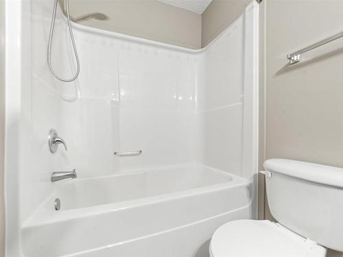 50 2503 24 Street, Edmonton, AB - Indoor Photo Showing Bathroom