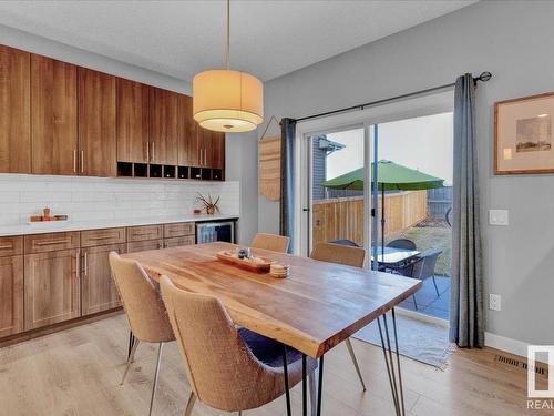 16787 36 Street, Edmonton, AB - Indoor Photo Showing Dining Room