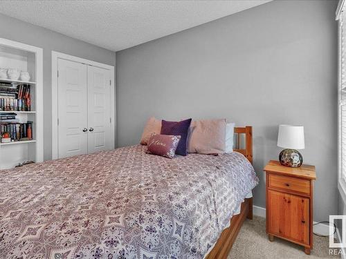 16787 36 Street, Edmonton, AB - Indoor Photo Showing Bedroom