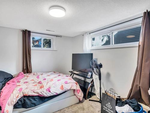 11937 85 Street, Edmonton, AB - Indoor Photo Showing Bedroom