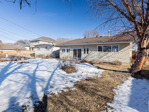 9216 86 Street, Edmonton, AB - Outdoor