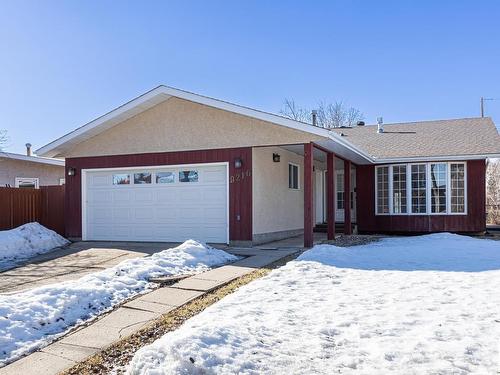 9216 86 Street, Edmonton, AB - Outdoor