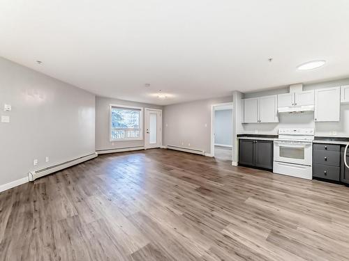 1130 330 Clareview Station Drive, Edmonton, AB - Indoor Photo Showing Kitchen