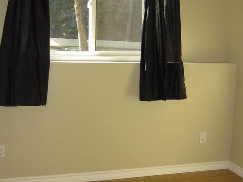 788 Saddleback Road, Edmonton, AB - Indoor Photo Showing Other Room