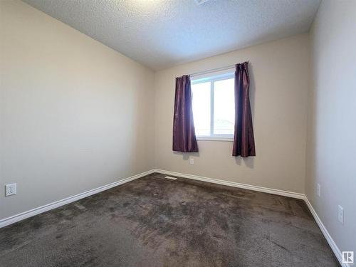 21308 45A Avenue, Edmonton, AB - Indoor Photo Showing Other Room