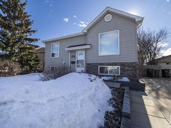 4507 35A Avenue  Edmonton, AB T6L 3R6