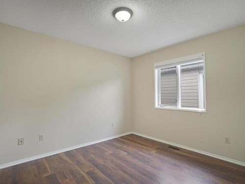 10619 81 Street, Edmonton, AB - Indoor Photo Showing Other Room