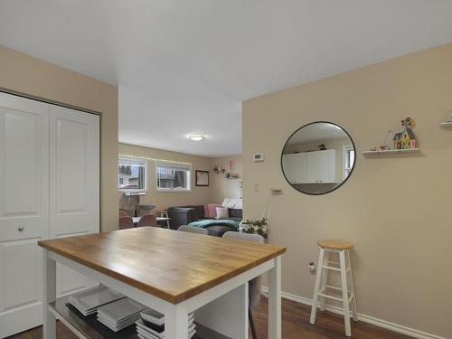 10619 81 Street, Edmonton, AB - Indoor Photo Showing Dining Room