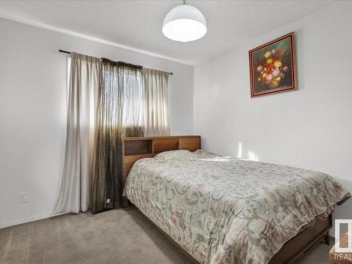 3020 105 Street, Edmonton, AB - Indoor Photo Showing Bedroom