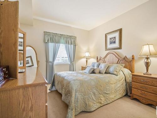 127 8528 82 Avenue, Edmonton, AB - Indoor Photo Showing Bedroom