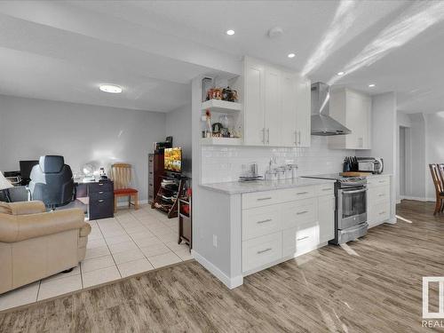 9823 156 Avenue, Edmonton, AB - Indoor Photo Showing Kitchen