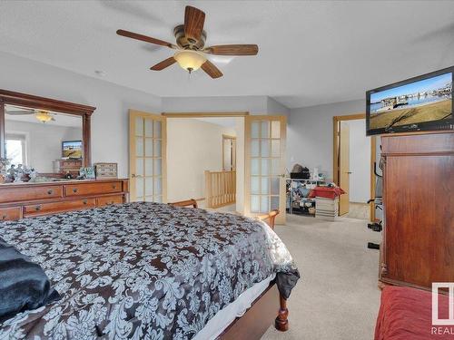 9823 156 Avenue, Edmonton, AB - Indoor Photo Showing Bedroom