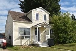 4818 45 Avenue  St. Paul Town, AB T0A 3A3