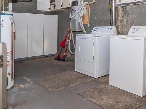 10819 138 Street, Edmonton, AB - Indoor Photo Showing Laundry Room