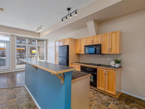 143 10403 122 Street, Edmonton, AB - Indoor Photo Showing Kitchen