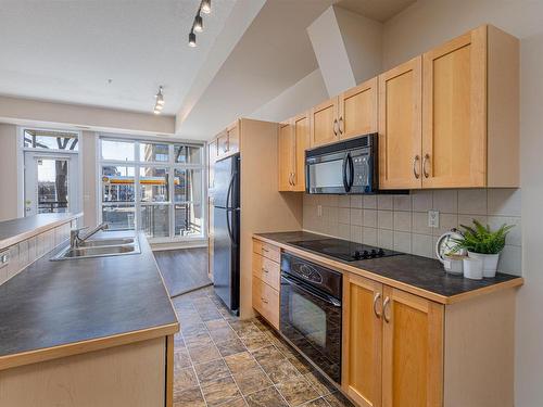 143 10403 122 Street, Edmonton, AB - Indoor Photo Showing Kitchen