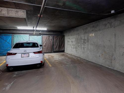 143 10403 122 Street, Edmonton, AB - Indoor Photo Showing Garage