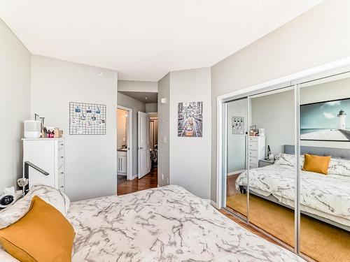 504 10504 99 Avenue, Edmonton, AB - Indoor Photo Showing Bedroom