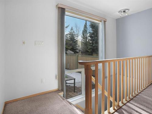 950 Burrows Crescent, Edmonton, AB - Indoor Photo Showing Other Room