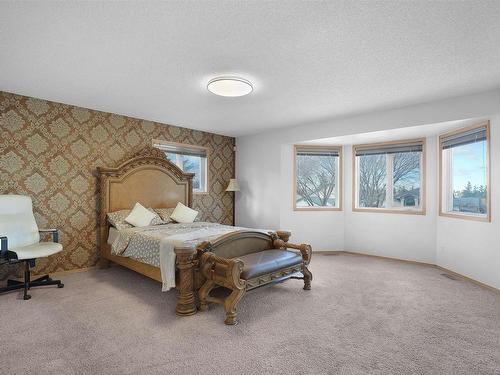 950 Burrows Crescent, Edmonton, AB - Indoor Photo Showing Bedroom