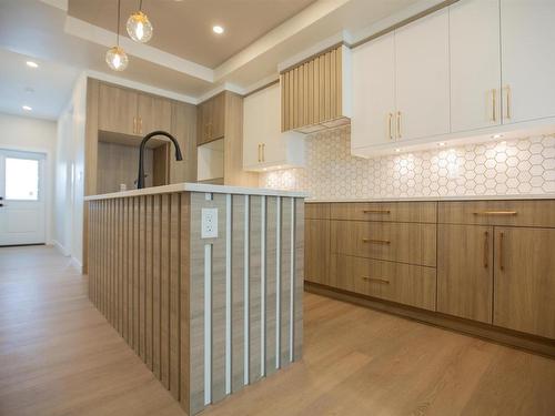 9654 76 Avenue, Edmonton, AB - Indoor Photo Showing Kitchen