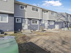 45 HABITAT Crescent  Edmonton, AB T5A 3K8