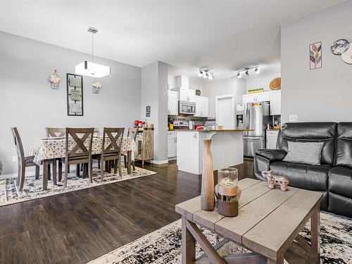 2614 Casey Way, Edmonton, AB - Indoor