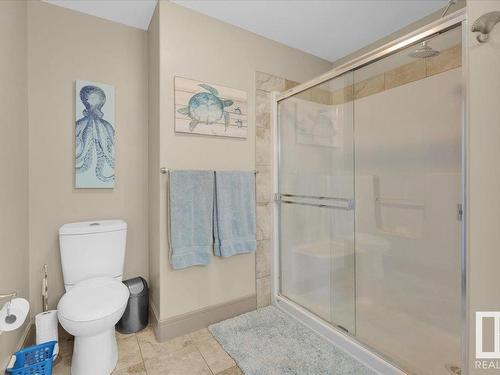 17115 71 Street, Edmonton, AB - Indoor Photo Showing Bathroom