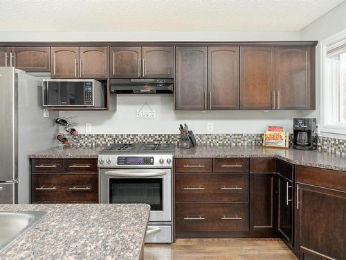 1640 57 Street, Edmonton, AB - Indoor Photo Showing Kitchen