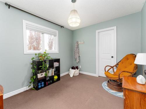 1640 57 Street, Edmonton, AB - Indoor