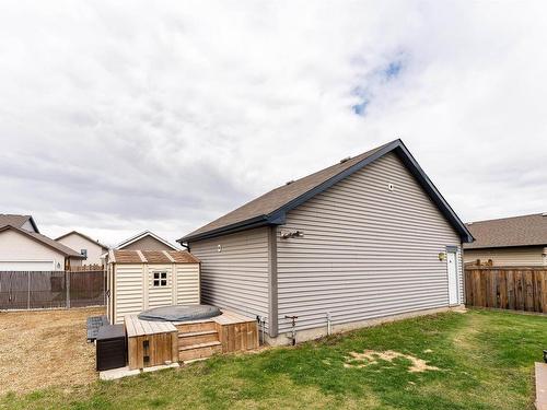 1640 57 Street, Edmonton, AB - Outdoor With Exterior