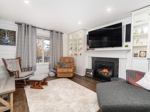 1640 57 Street, Edmonton, AB - Indoor Photo Showing Living Room With Fireplace