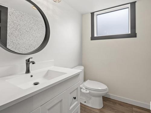 2432 117 Street, Edmonton, AB - Indoor Photo Showing Bathroom