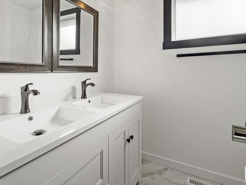 2432 117 Street, Edmonton, AB - Indoor Photo Showing Bathroom