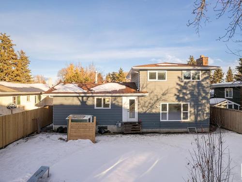 2432 117 Street, Edmonton, AB - Outdoor