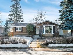 2924 68 Street  Edmonton, AB T6K 1N6