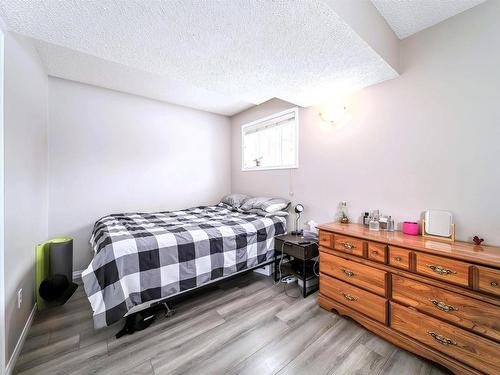 3709 22A Street, Edmonton, AB - Indoor Photo Showing Bedroom