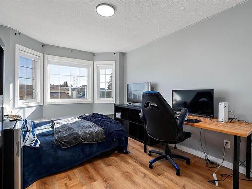 4340 28A Street, Edmonton, AB - Indoor Photo Showing Bedroom